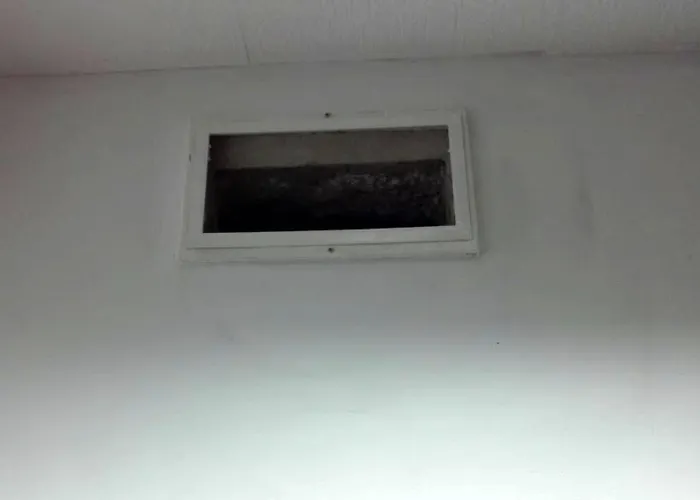 Camping на пъпа на варна, входа на морската градина